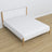 Lit double blanc-chêne w chambre – décoration avec literie, style scandinave