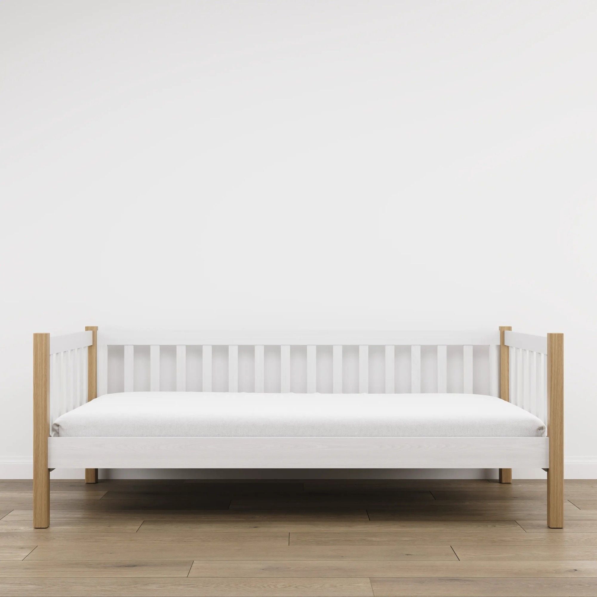 Sofa-lit en bois blanc avec chêne – vue de la tête de lit, chambre d'enfant