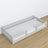 Lit bas en bois gris – niska rama, vue de côté, chambre scandinave