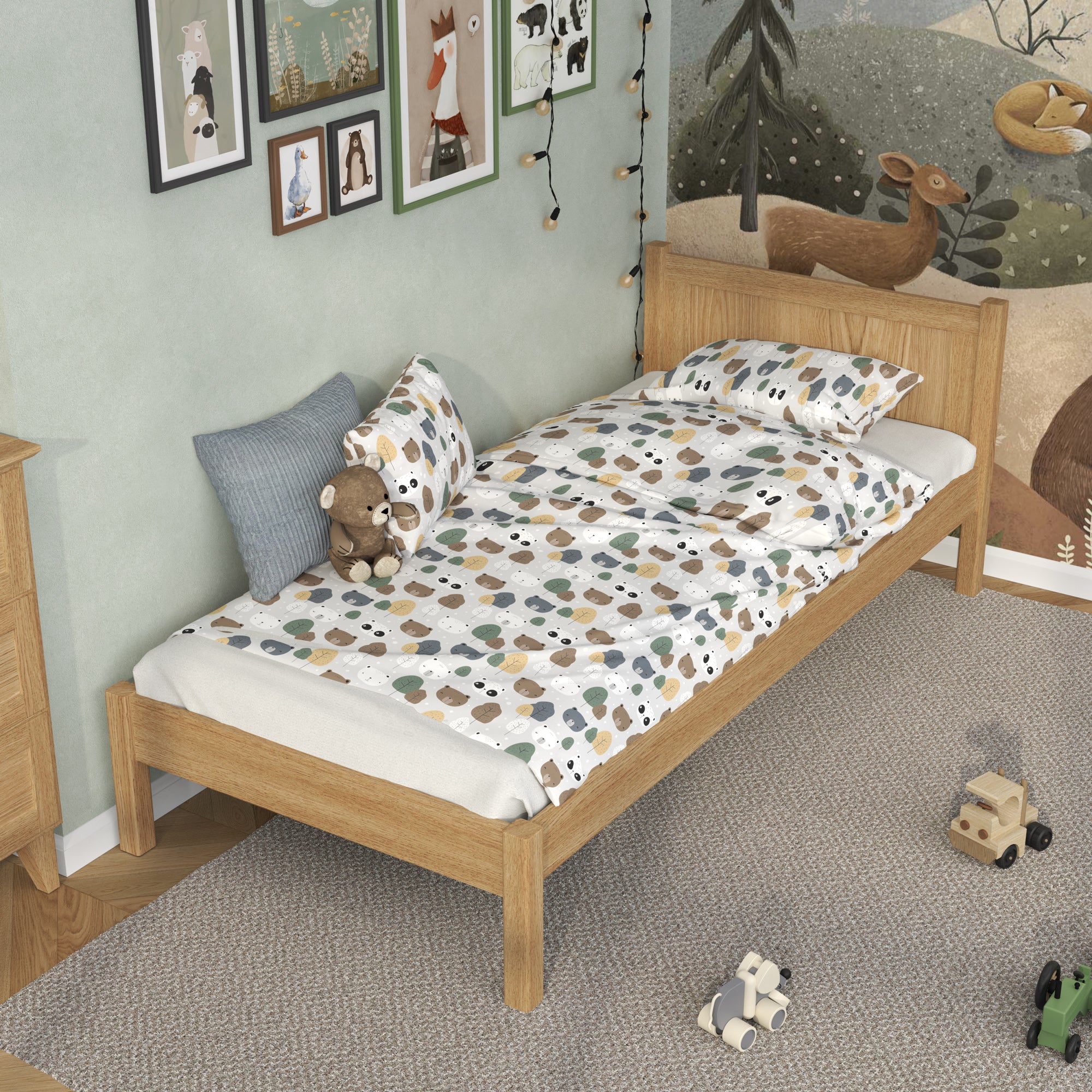 Lit chêne naturel dans la chambre d'enfant – décoration scandinave, en chêne