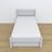 Letto grigio con cassetto – guide e dettagli in legno, Nizio
