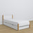 Łóżko pojedyncze z szufladą na materac N02 biało dębowy – dodatkowy widok, ekologiczne drewno