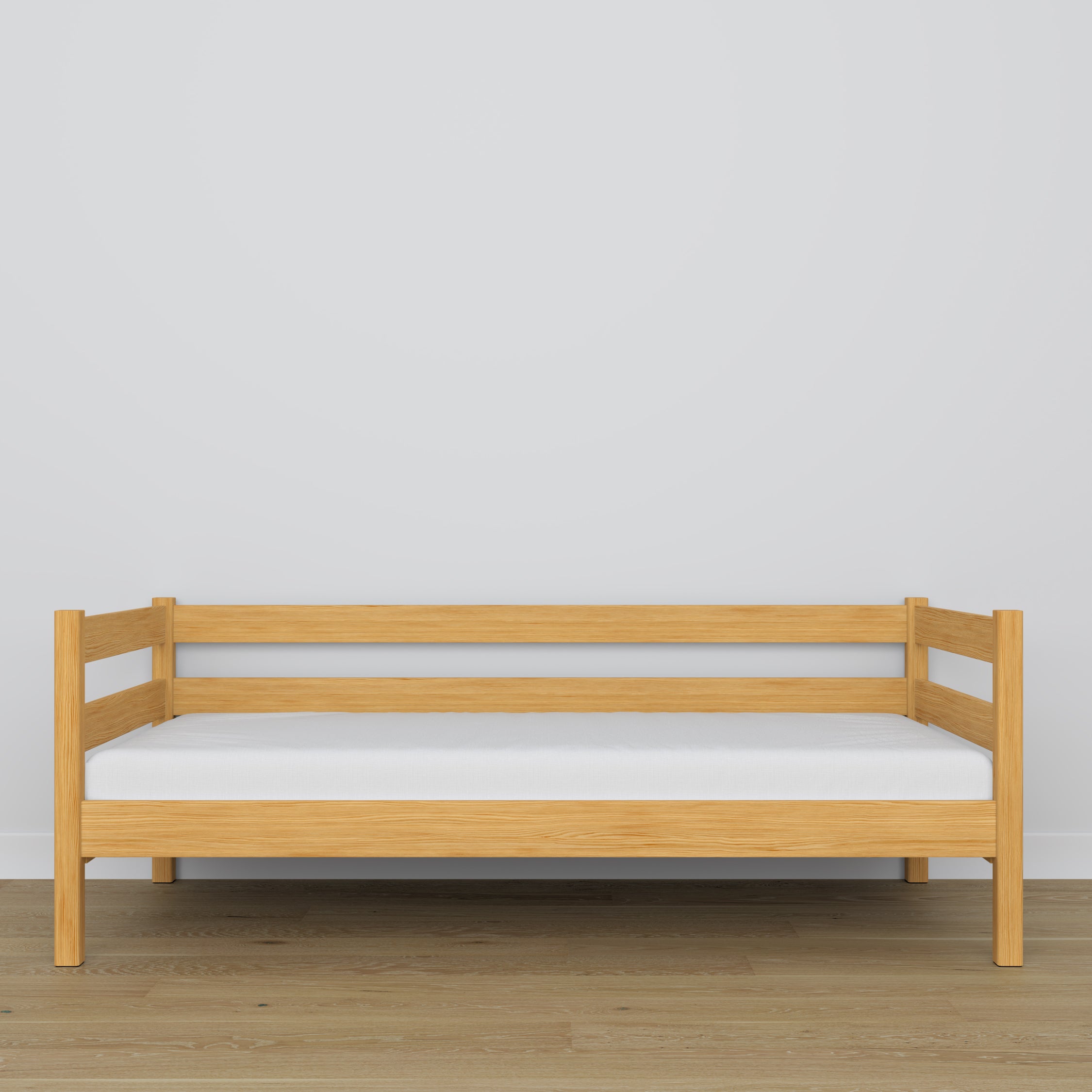 Sofa-lit en bois pin naturel – détails du bois et des assemblages, Nizio Home